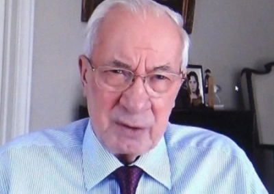 Азаров: безответственным болтунам киевского режима никто денег не даст на восстановление Украины