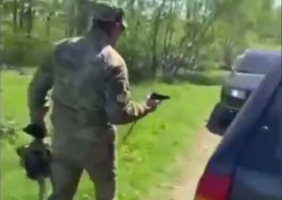 На Украине военкомам уже приходится отстреливаться от гражданских