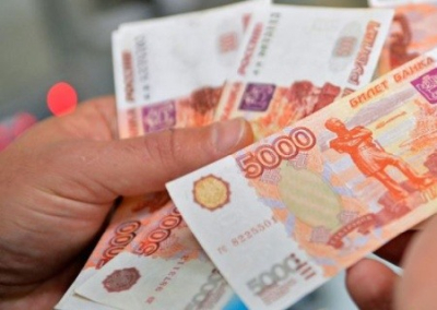 В ЛНР с 1 января повысили зарплату бюджетникам, но как оказалось — не всем