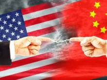США и Китай на всех парах летят к столкновению: вспыхнет ли Третья мировая?