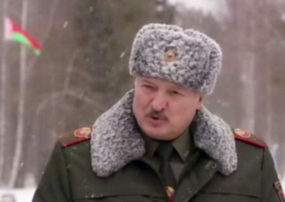 Лукашенко: Белоруссия признает ЛДНР совместно с Россией