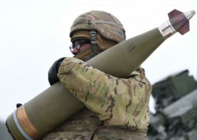 США тайно снабжали ВСУ артиллерийскими снарядами GPS-наведения M982 Excalibur