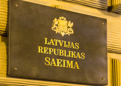 Мера идиотического характера. Латвийские депутаты объявили Россию страной — «спонсором терроризма»