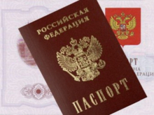 Мелитопольцы выстраиваются в огромные очереди на подачу документов на паспорт РФ