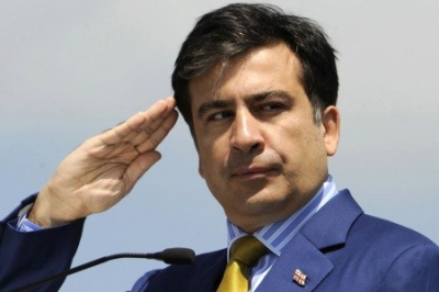 Саакашвили спрыгивает с одесского паровоза: его хотят вернуть в Грузию