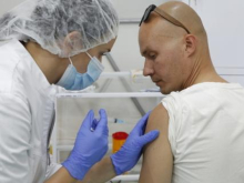 Глава Минздрава Украины обвинил Россию в провале вакцинации