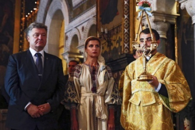 Папу Римского надо назначать указом Порошенко: Рада задумалась над «реформой» церкви