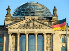 Немецкий депутат сравнил Ангелу Меркель с Адольфом Гитлером и посмеялся над главой МИД ФРГ