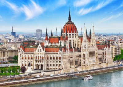 Венгры хотят наложить вето на расширение НАТО