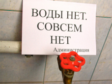 Обезвоживание: в Донецке третьи сутки нет воды. Проблема усугубляется