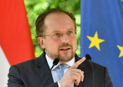Глава МИД Австрии призвал не надеяться на украинское наступление