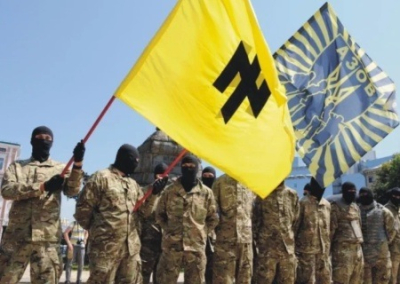 Time: благодаря Facebook неонацисткая группировка «Азов» разрослась до уровня «Талибана»