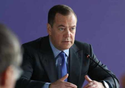 Медведев подсказал Украине путь к стабильности в работе энергосистемы