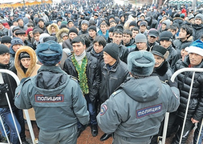 Бунт мигрантов: сумеет ли Россия предотвратить сценарий «альянса демократий»?