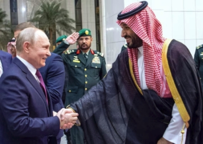 Принц Саудовской Аравии отказался от поездки в Великобританию ради встречи с Путиным