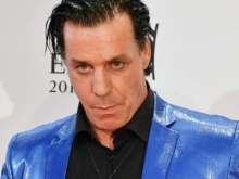 Лидер Rammstein Тилль Линдеманн не выступил на фестивале в Твери. Накануне его навестила полиция