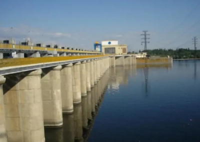 Каховская ГЭС прекратила выработку электроэнергии