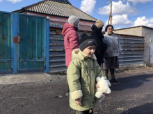 «Восемь лет не признавали ведь! Но может сейчас признают?». Жители посёлка Александровка на западе Донецка надеются на сегодняшнее заседание Совбеза РФ