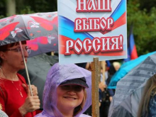 В РФ возникли проблемы с организацией референдума: люди не знают, где находятся избирательные участки