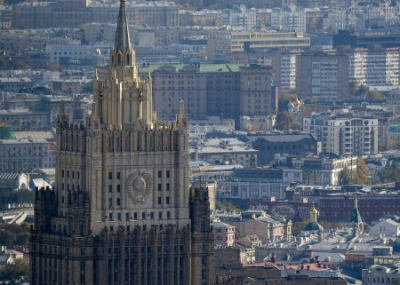 МИД РФ пригрозил Польше последствиями за захват школы при посольстве