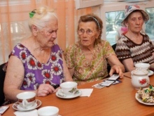 На Украине подняли пенсионный возраст женщинам, а лиц «75+» лишили обещанной компенсации