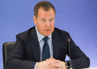 Дмитрий Медведев: о цирке уродов и новом похищении Европы