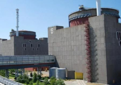 Атомный шантаж: Зеленский пытался использовать военные столкновения вокруг Запорожской АЭС для введения бесполётной зоны над Украиной