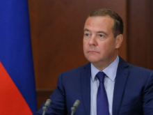 «Я их, ублюдков, ненавижу»:  Медведев пояснил резкость своих постов в Telegram
