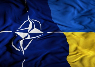 Арестович назвал Украину фактическим членом НАТО