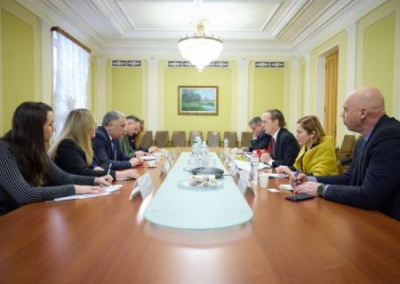 Украина начала консультации с ЕС по гарантиям безопасности