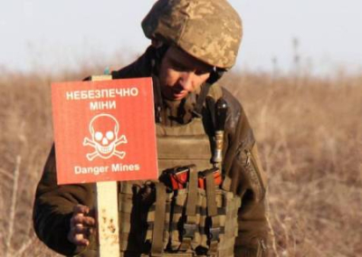 Командование ВСУ забрасывает своих боевиков на минные поля