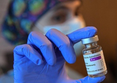 Вакцину AstraZeneca переименовали в Vaxzevria