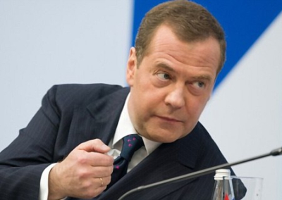 Дмитрий Медведев: третья мировая, если она будет, начнётся не на танках или истребителях. Всё в труху