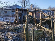 В результате обстрелов ВСУ в ЛНР повреждены 20 жилых домов и больница в Брянке