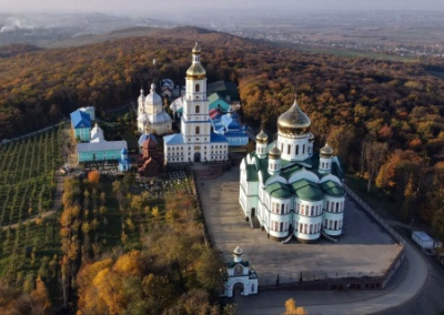 С первой попытки киевскому режиму не удалось выселить из Банченского мужского монастыря сирот и калек