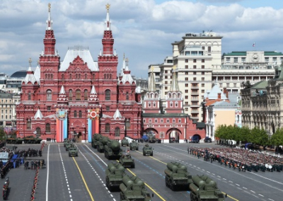 Что ожидает Украину, если киевские террористы ударят по Красной площади или Крымскому мосту в День Победы