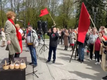 Латыши вышли на митинг против русофобии