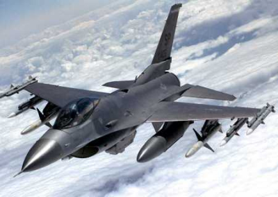 США не дают разрешения на обучение украинцев управлению истребителями F-16