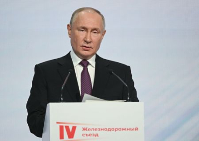 Путин: в перспективе высокоскоростные железные дороги построят до Донецка и Луганска