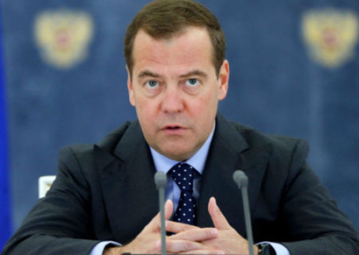 Медведев напомнил украинским властям, желающим «вернуть» Крым, историю Киева