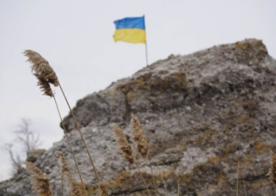 Зеленский признал, что украинская армия ежедневно теряет до ста человек