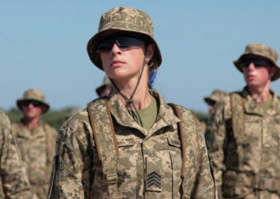 Рада поддержала в первом чтении законопроект о добровольном воинском учёте женщин