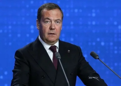 Медведев пояснил, почему существование Украины фатально для украинцев