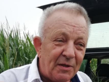 Бывшего мэра Черткова поймали на воровстве капусты и лука с чужого огорода (видео)