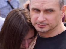 Сенцов оправдал высказывания сестры об Украине психозом