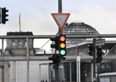 «Ну почему тот светофор зелёный?» Чего ждать России от нового руководства ФРГ