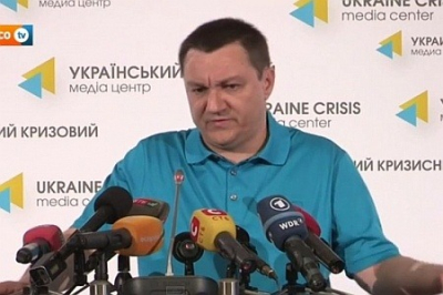 Говорящая каска: «Войну начали уголовники, которым Киев раздал оружие»