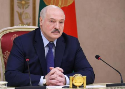Лукашенко считает, что военная операция России на Украине затянулась