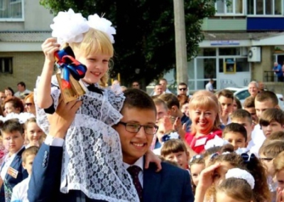 С 1 сентября в школах Донбасса и освобождённых территорий Украины появится вооружённая охрана