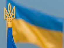 Зеленский поднял государственный флаг в «сердце Украины»